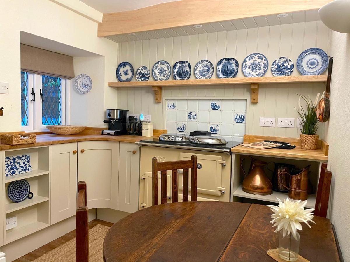 Charming Cottage In The Heart Of Sherborne Sherborne  Esterno foto